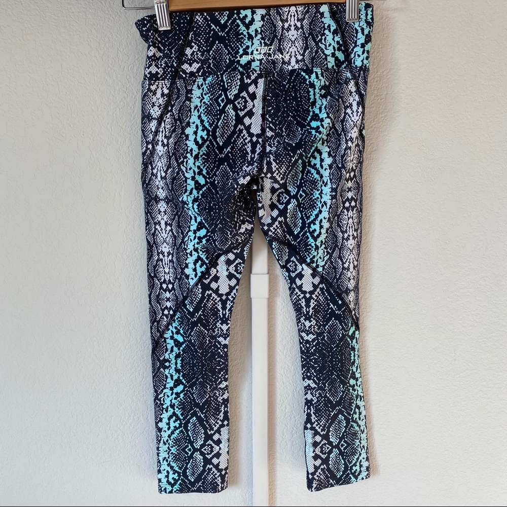 Lorna Jane Snake Python Set - Leggings And Crop B… - image 6